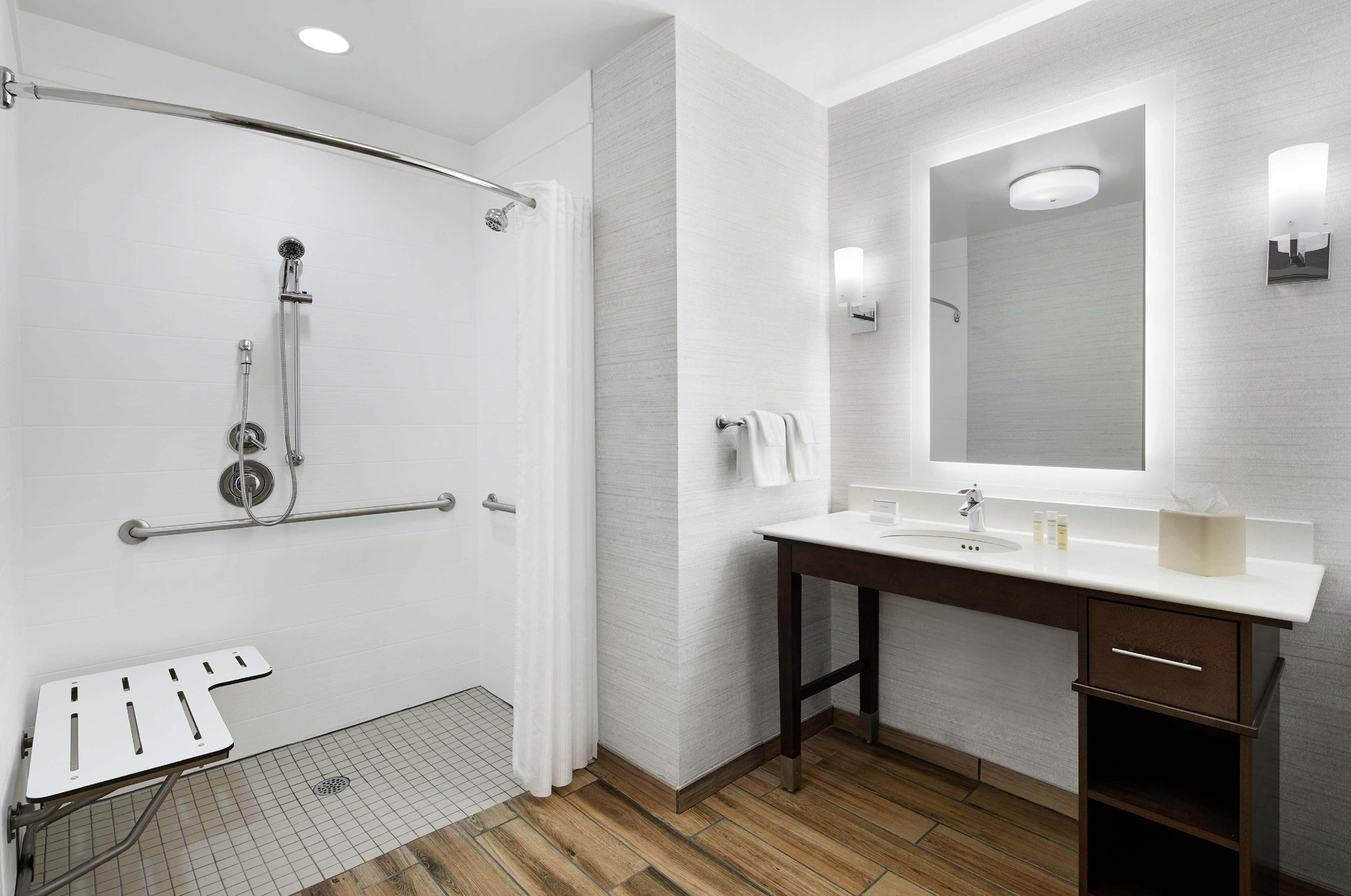 Homewood Suites Champaign-Urbana Екстер'єр фото