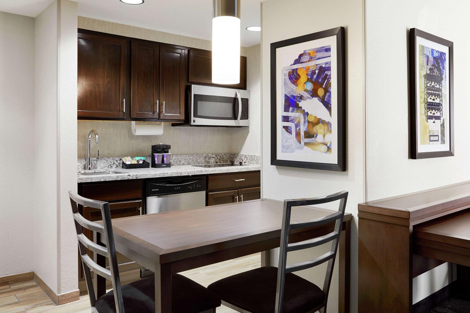 Homewood Suites Champaign-Urbana Екстер'єр фото
