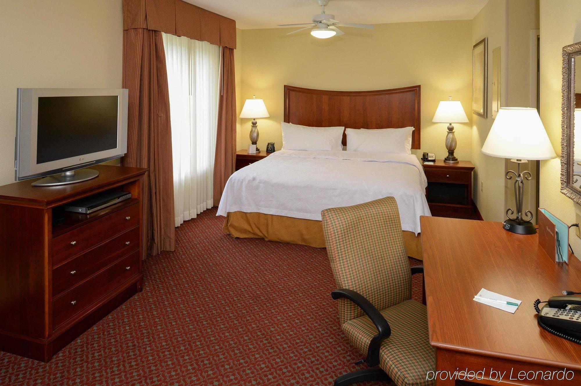 Homewood Suites Champaign-Urbana Екстер'єр фото